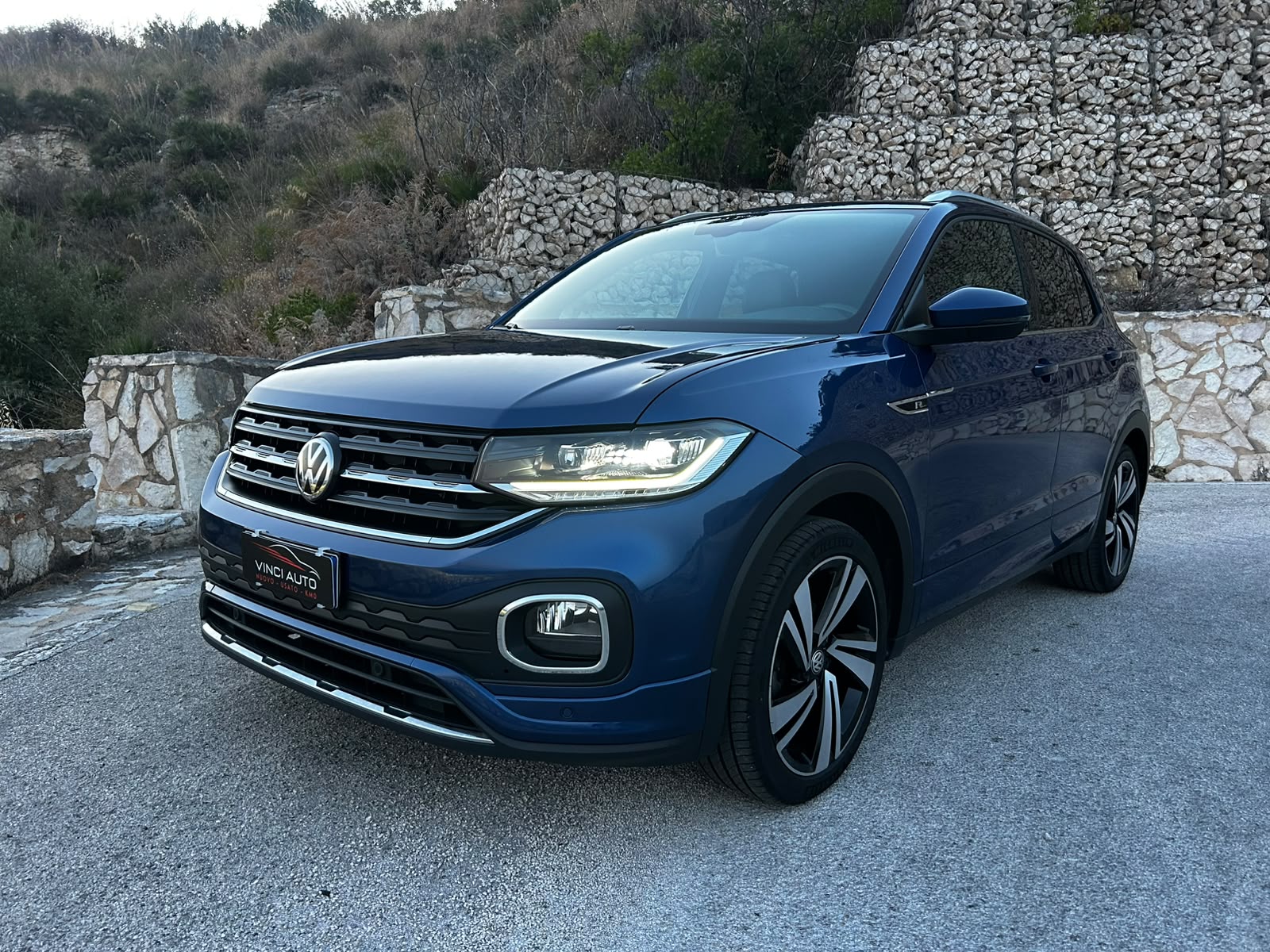 Volkswagen T-CROSS 1.6 TDI Advanced R- LINE PLUS